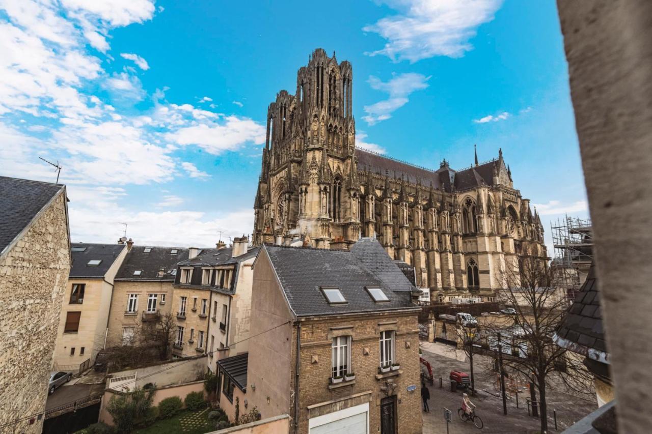Tournelles Vue Cathedrale- Maison Climatisee Du Xvie Siecle Classee Apartment Reims Exterior photo